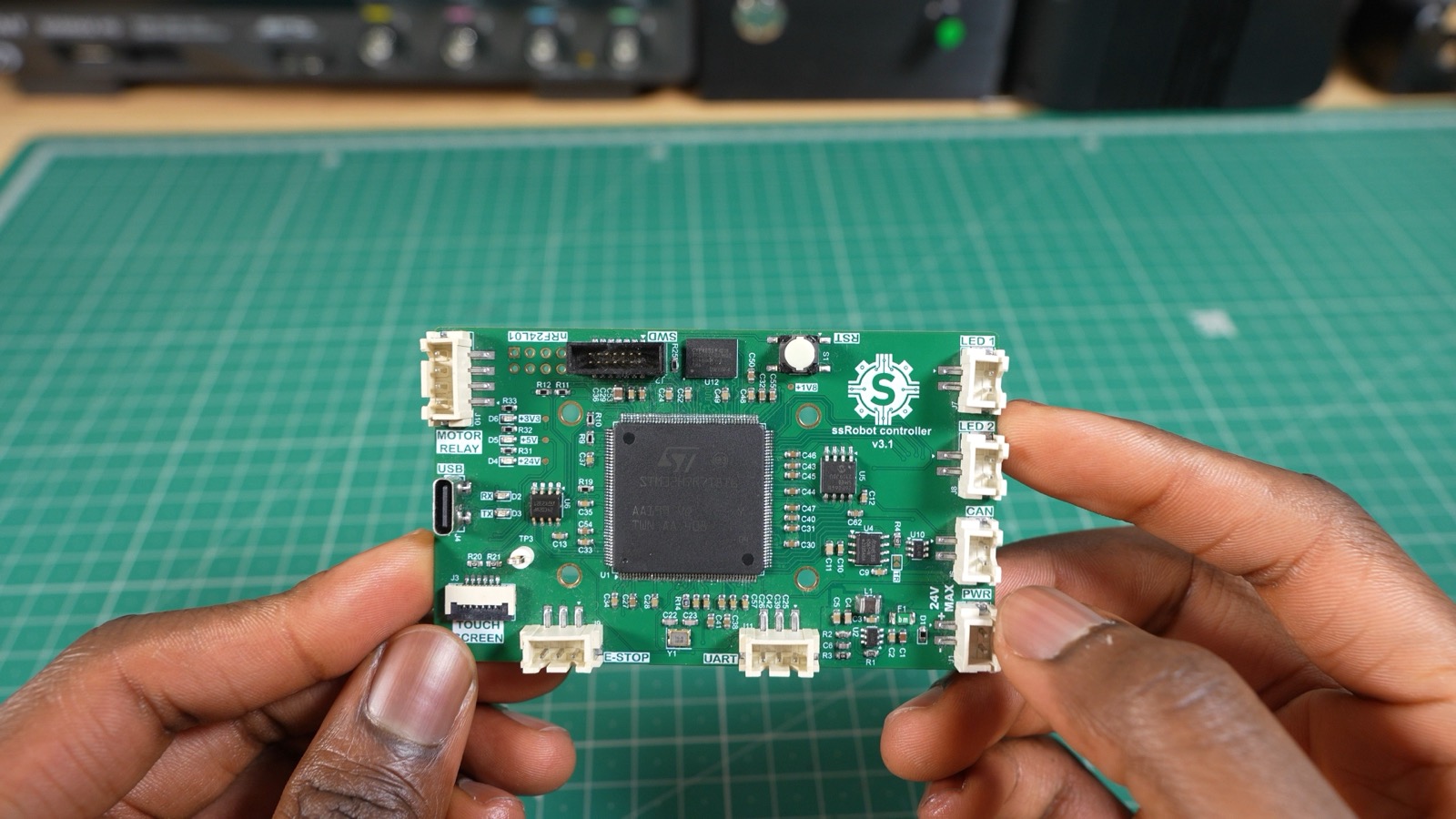 V3.1 robot controller PCB with HyperRAM